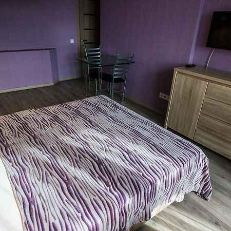 Solo Apartment Dragomanova Kiev Ngoại thất bức ảnh